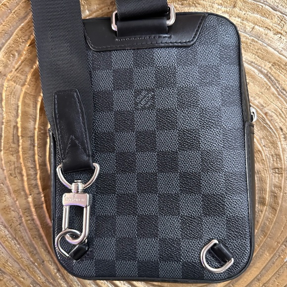 Louis Vuitton Amazon Sling Bag Damier Graphite - Picture 7 of 16